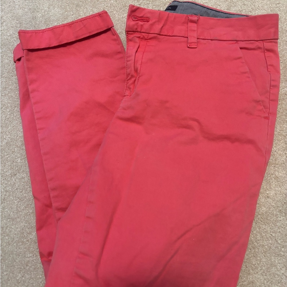 Tommy Hilfiger women’s pink cropped Chinos